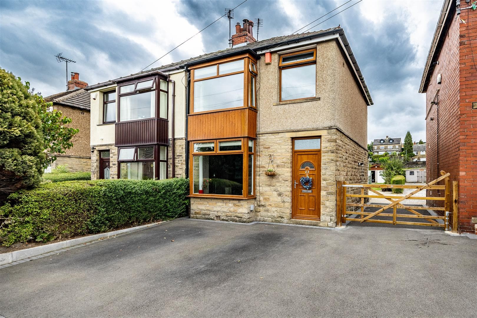 Green Lane, Hove Edge, Brighouse, HD6